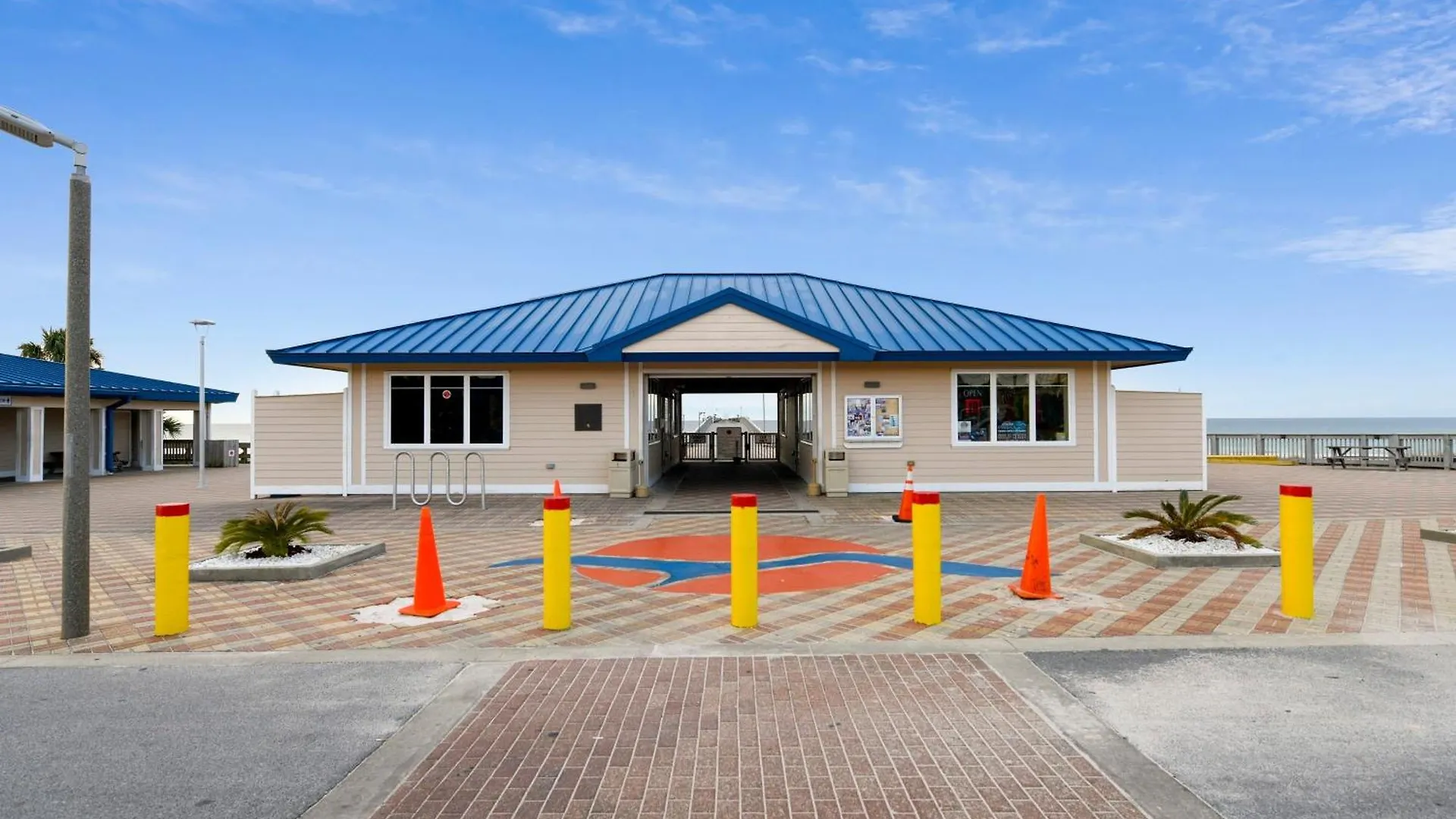 Boardwalk Beach Resort #1107 By Book That Condo Panama City Beach USA
