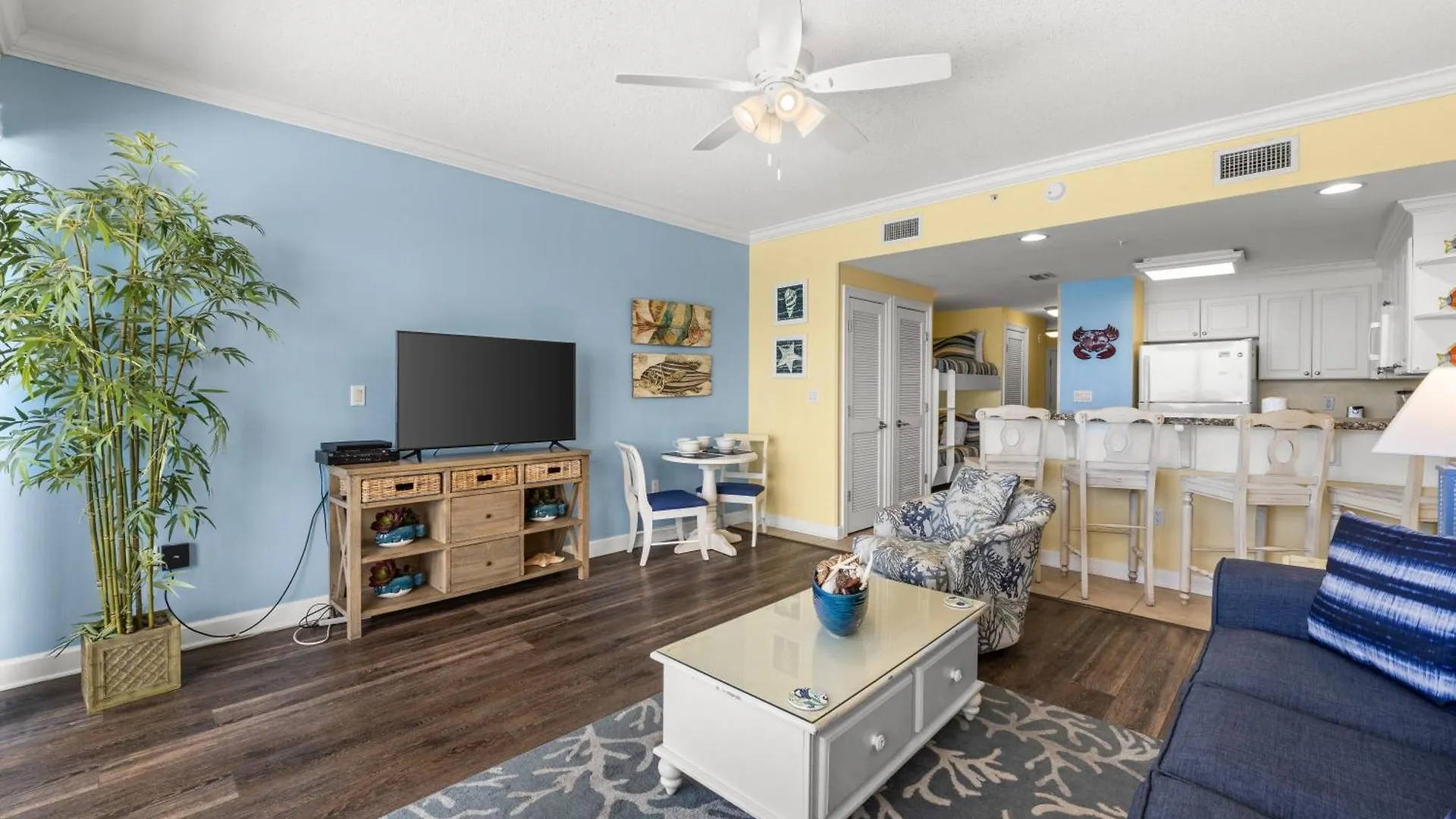 Boardwalk Beach Resort #1107 By Book That Condo Panama City Beach