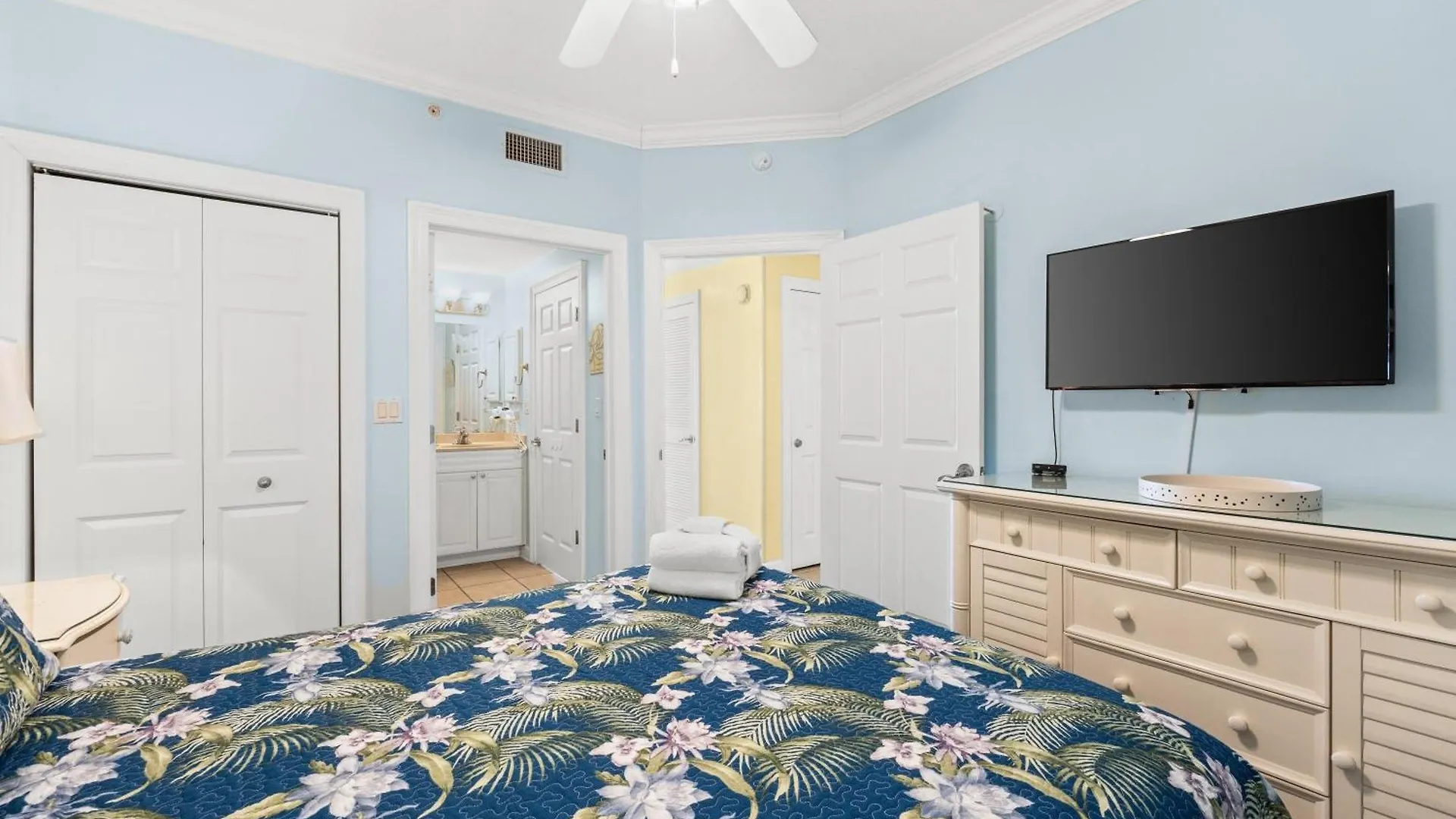 Boardwalk Beach Resort #1107 By Book That Condo Panama City Beach 0*,